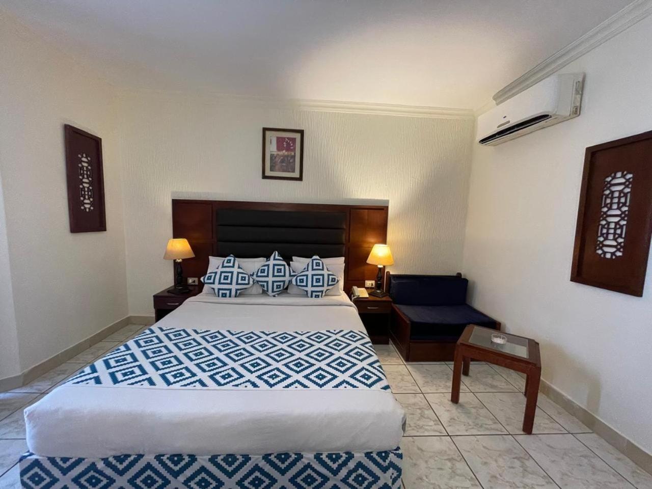 Sharm Holiday Resort Exterior photo
