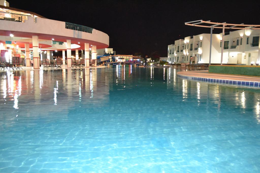 Sharm Holiday Resort Exterior photo